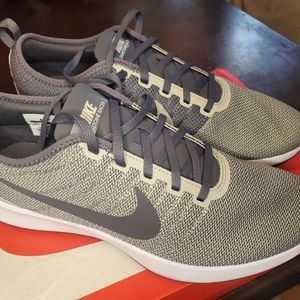 Nike DualTone Racer 2017 Men's size 10.5 US Grey